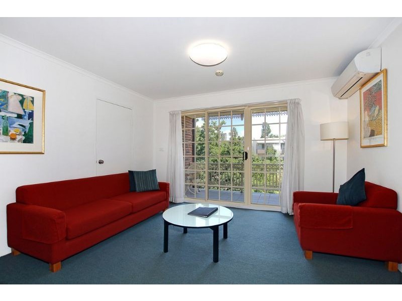 19/11 Giles Street, Griffith ACT 2603