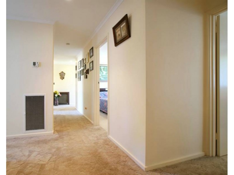 5 Pulleine Crescent, Macgregor ACT 2615