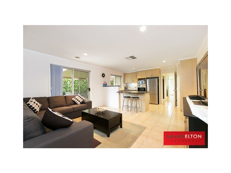 8 Pedrail Place, Dunlop ACT 2615