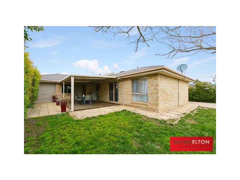 8 Pedrail Place, Dunlop ACT 2615