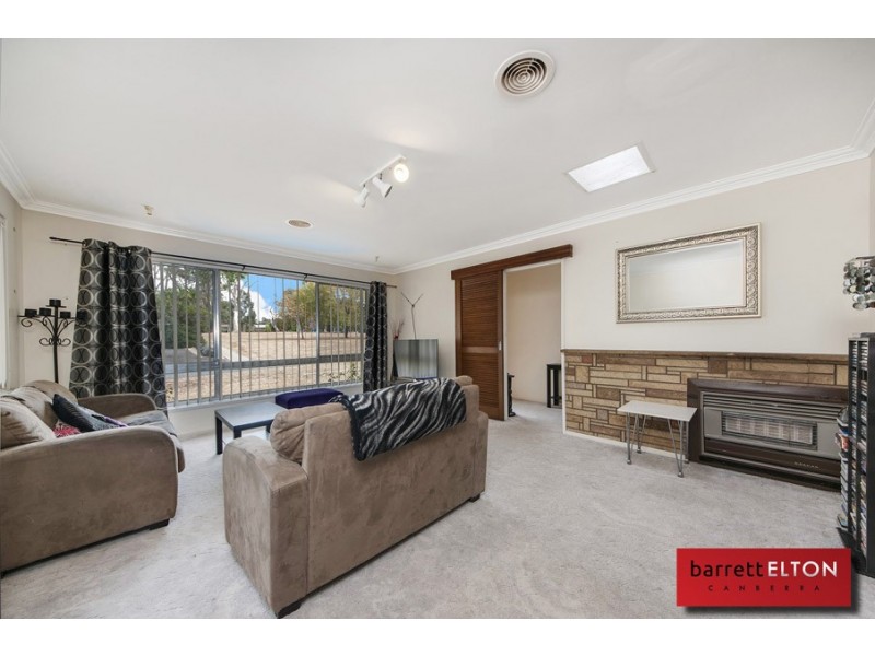 8 Westhoven Street, Higgins ACT 2615