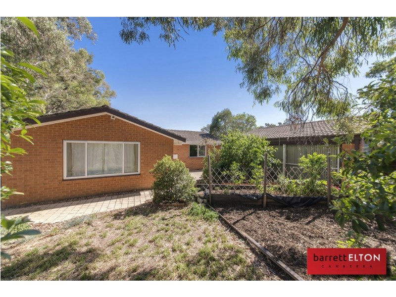 1 Scobie Place, Holt ACT 2615