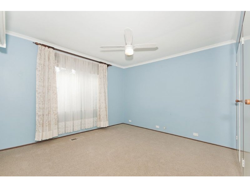 16 Macintyre Place, Charnwood ACT 2615