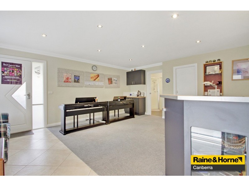 103 Florey Drive, Macgregor ACT 2615