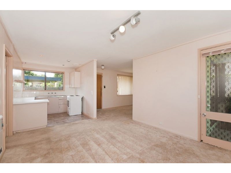 7 Carss Place, Charnwood ACT 2615