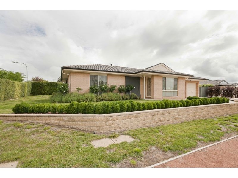 21 Pedrail Place, Dunlop ACT 2615