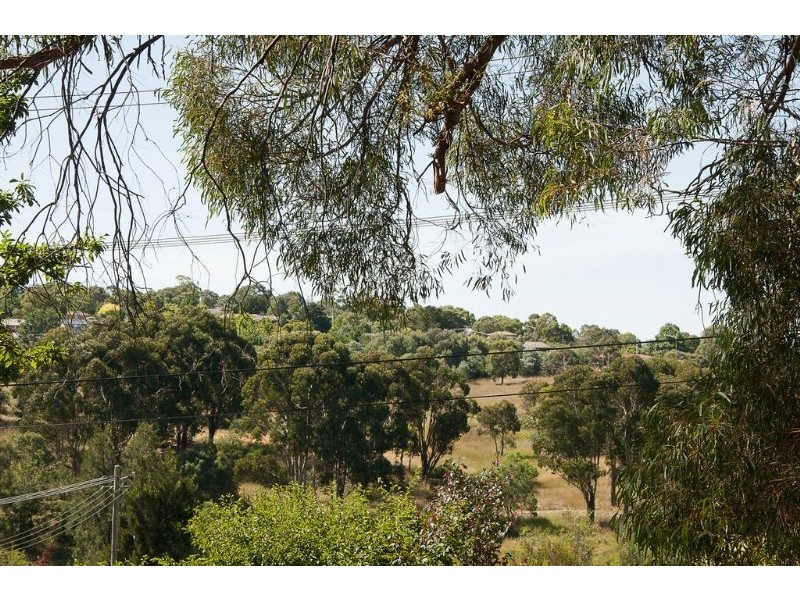 73 Denny Street, Latham ACT 2615