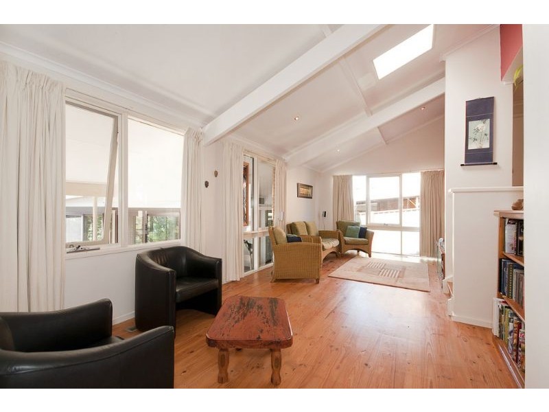 73 Denny Street, Latham ACT 2615