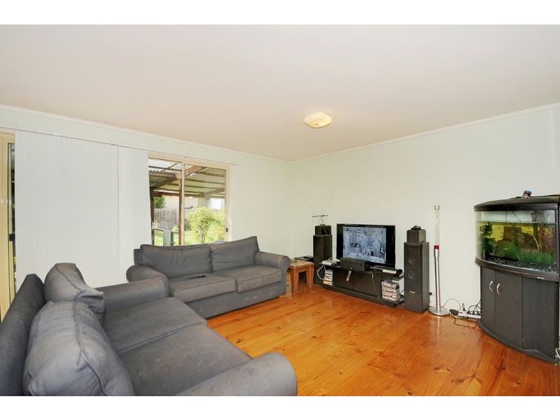 3 Lendon Place, Macgregor ACT 2615