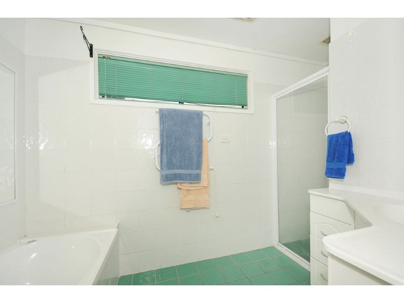 3 Lendon Place, Macgregor ACT 2615