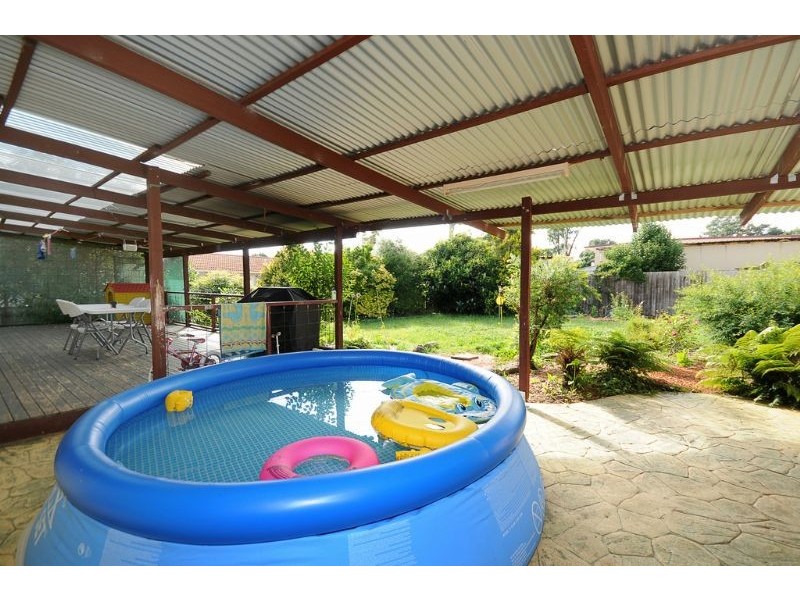 3 Lendon Place, Macgregor ACT 2615