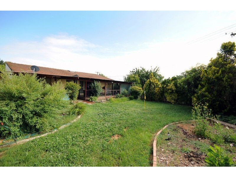 3 Lendon Place, Macgregor ACT 2615