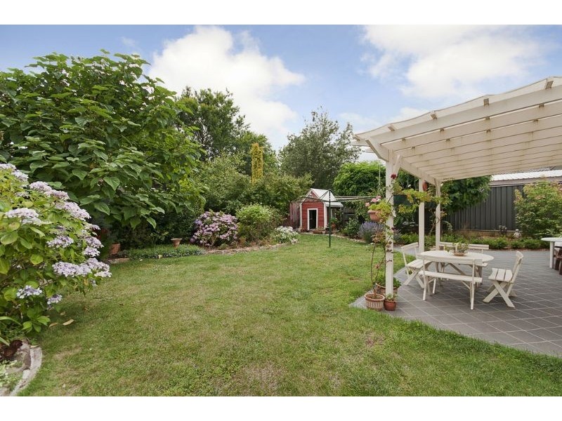 4 Skirving Place, Macgregor ACT 2615