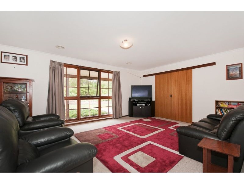 8 Golding Place, Chisholm ACT 2905