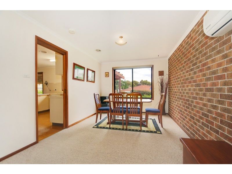8 Golding Place, Chisholm ACT 2905
