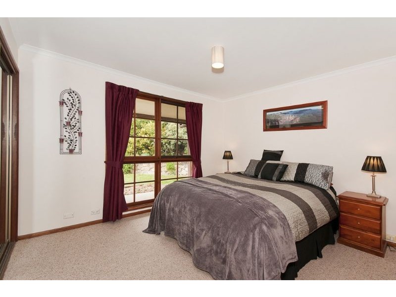 8 Golding Place, Chisholm ACT 2905