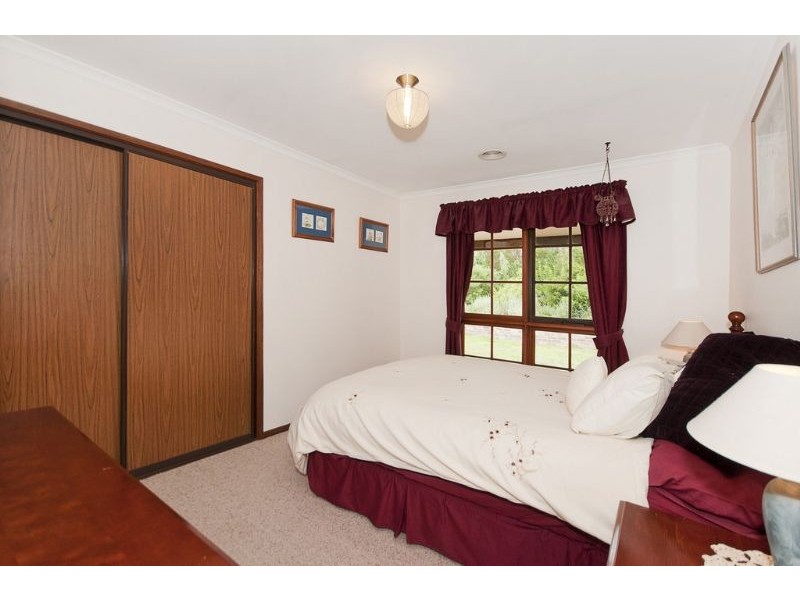 8 Golding Place, Chisholm ACT 2905