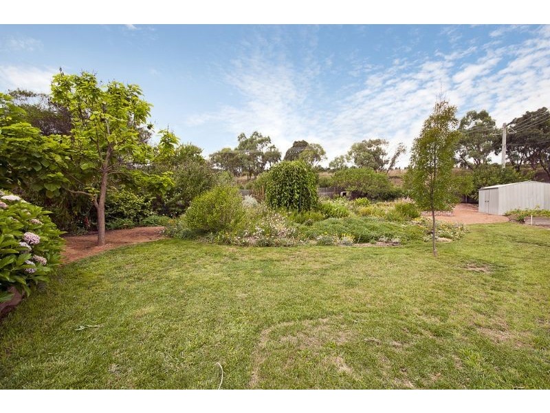 8 Golding Place, Chisholm ACT 2905