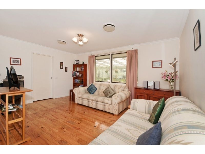 5 Shand Place, Latham ACT 2615