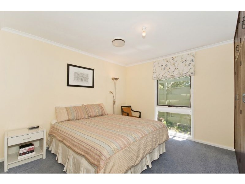 5 Shand Place, Latham ACT 2615