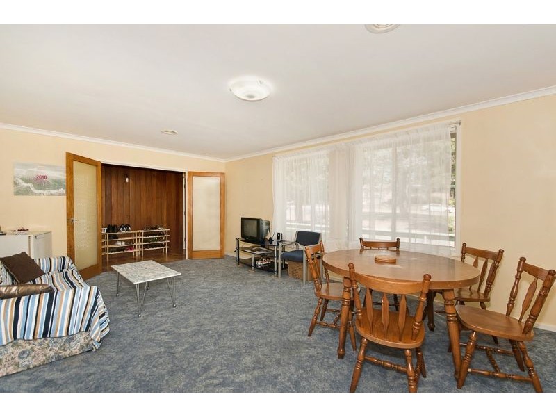 8 Belconnen Way, Page ACT 2614