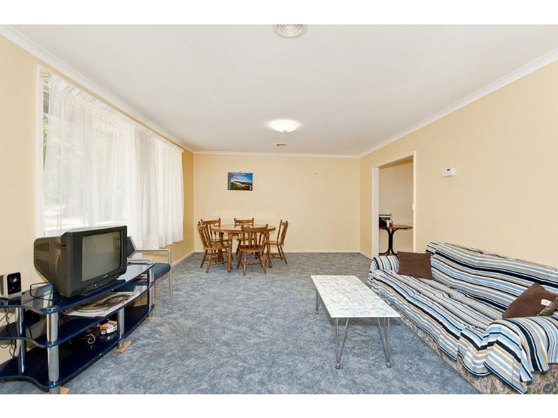 8 Belconnen Way, Page ACT 2614