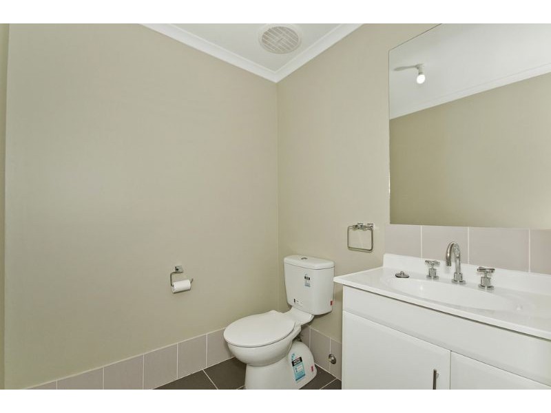 24 Siroset Close, Dunlop ACT 2615