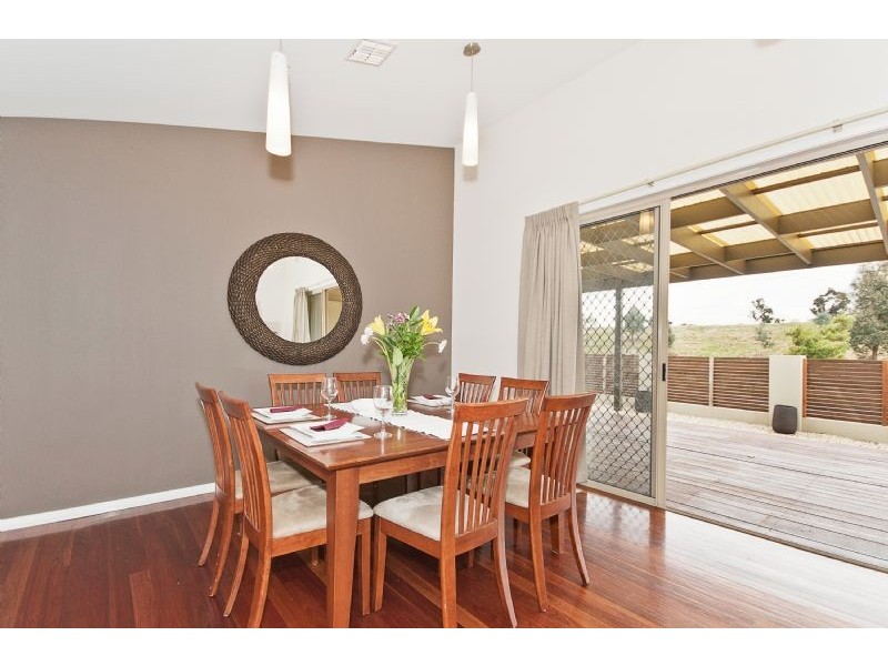 2 Coomera Street, Harrison ACT 2914