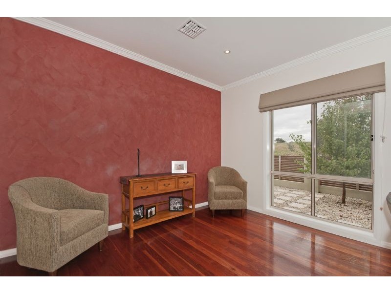 2 Coomera Street, Harrison ACT 2914