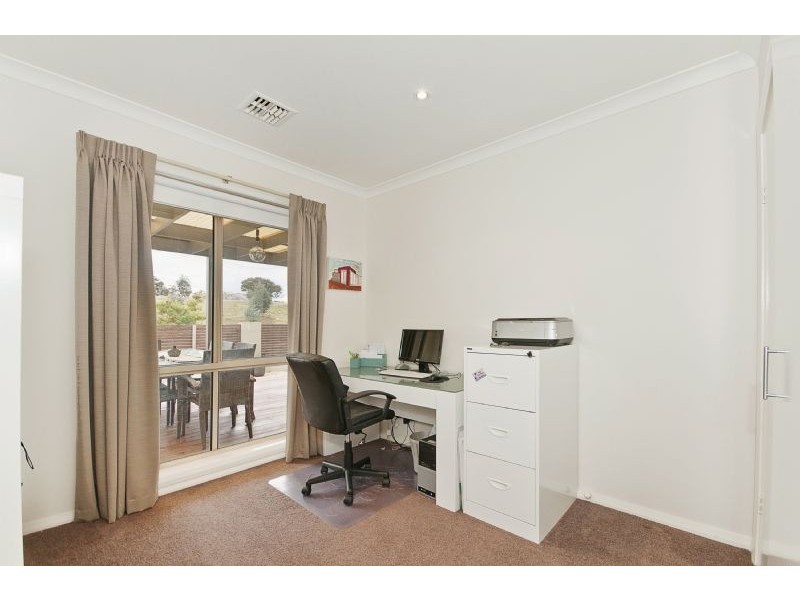 2 Coomera Street, Harrison ACT 2914