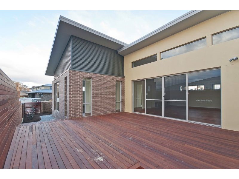 55 Baratta Street, Crace ACT 2911