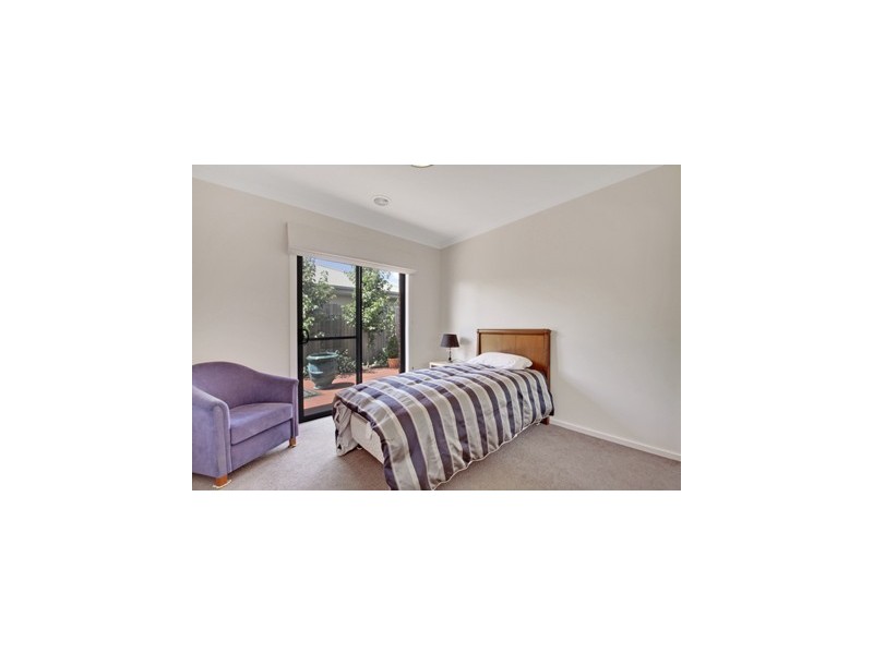 62 Marie Pitt Street, Franklin ACT 2913