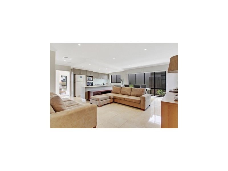 62 Marie Pitt Street, Franklin ACT 2913