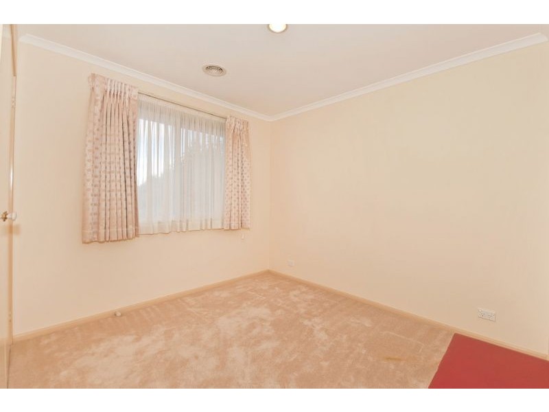 26 Fairlight Street, Dunlop ACT 2615
