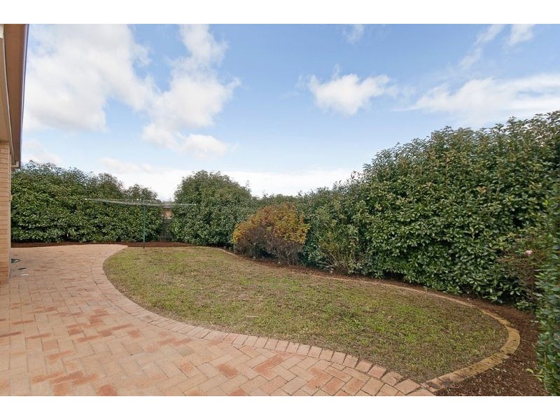 26 Fairlight Street, Dunlop ACT 2615