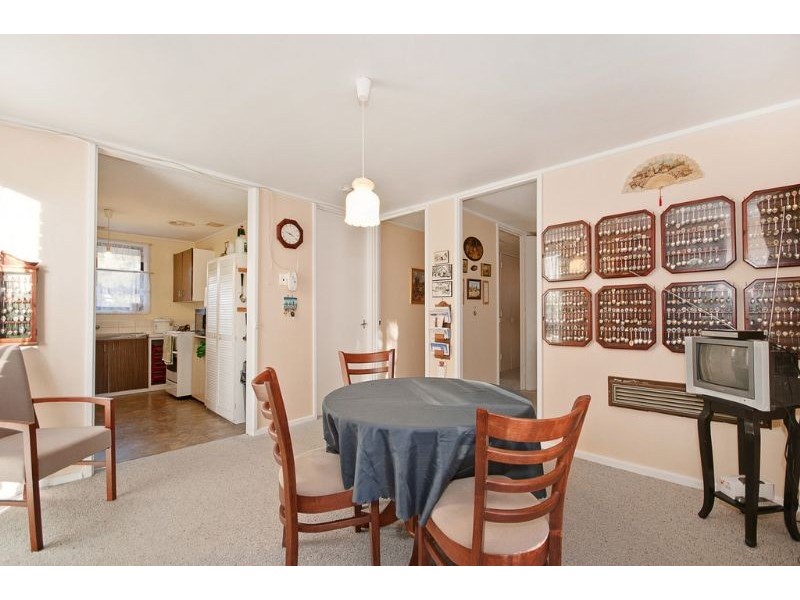 16 Houghton Place, Spence ACT 2615