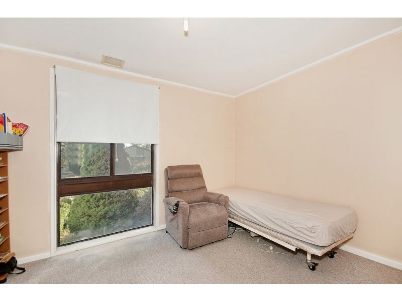16 Houghton Place, Spence ACT 2615