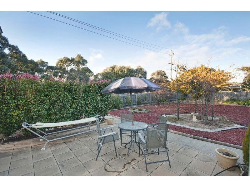 16 Houghton Place, Spence ACT 2615