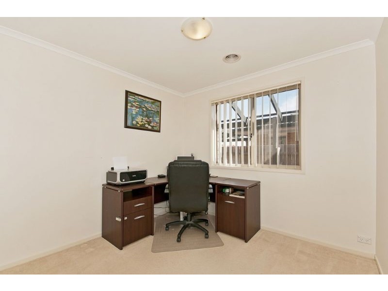 37 Gouldsmith Street, Dunlop ACT 2615