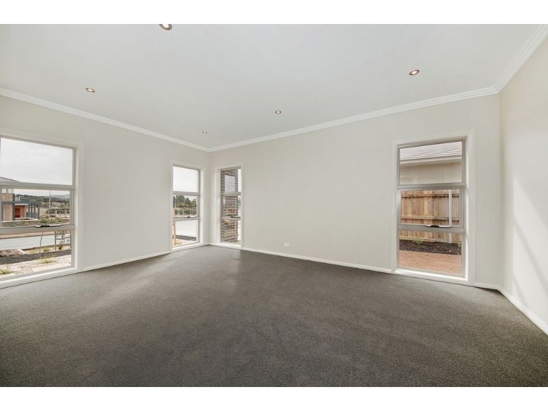 94 Chance Street, Crace ACT 2911