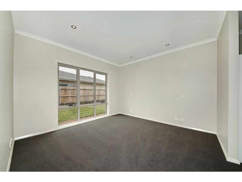 94 Chance Street, Crace ACT 2911
