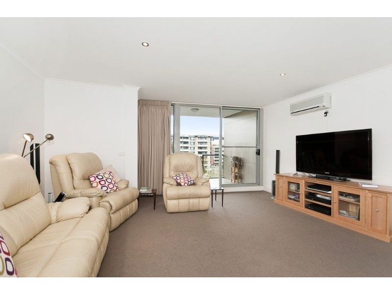 118/77 Northbourne Avenue, Turner ACT 2612