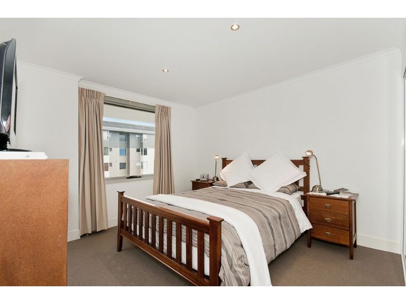118/77 Northbourne Avenue, Turner ACT 2612