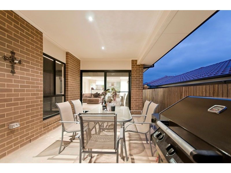 15 Eumarrah Street, Bonner ACT 2914