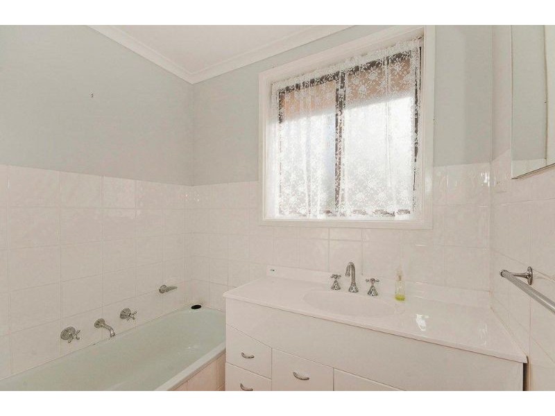 5 Jauncey Court, Charnwood ACT 2615