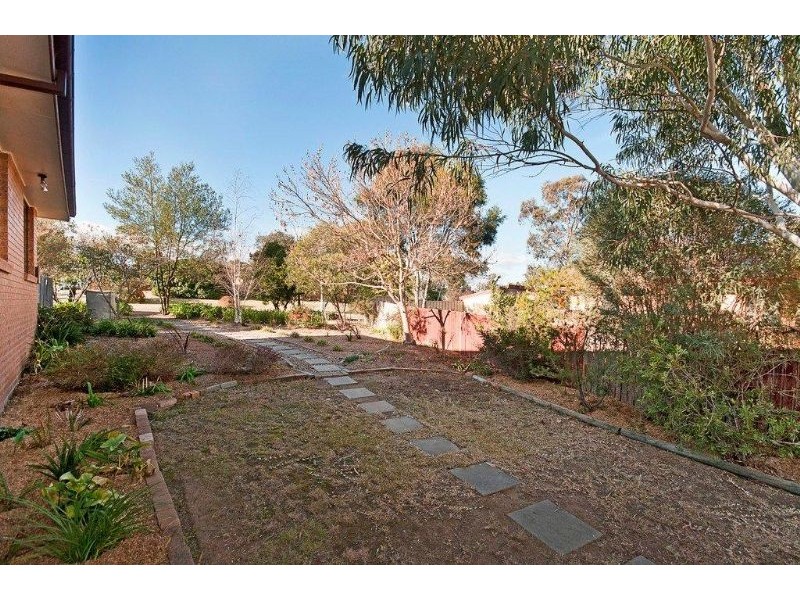 5 Jauncey Court, Charnwood ACT 2615