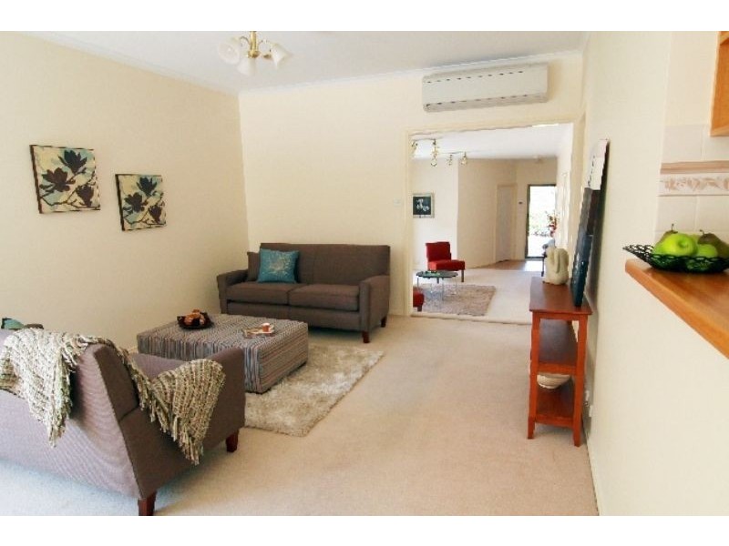 87 Paul Coe Crescent, Ngunnawal ACT 2913