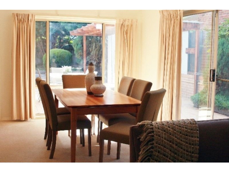 87 Paul Coe Crescent, Ngunnawal ACT 2913