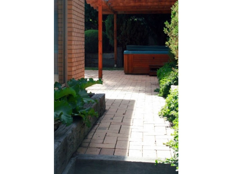 87 Paul Coe Crescent, Ngunnawal ACT 2913