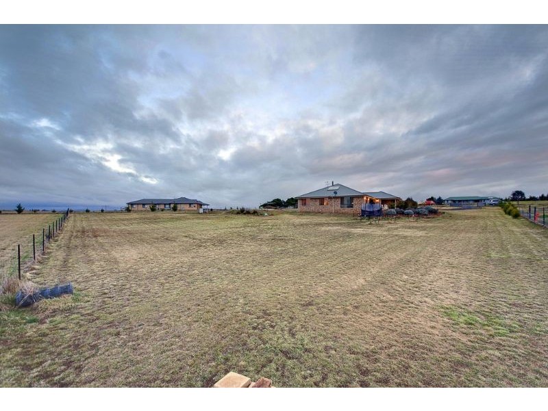 8 Pony Place, Murrumbateman NSW 2582